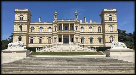 chateau de ferrieres en brie  photo  image france world architecture images