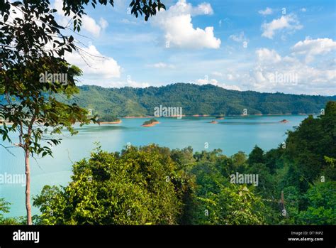 lake batang ai batang ai national park sarawak malaysian borneo malaysia southeast asia