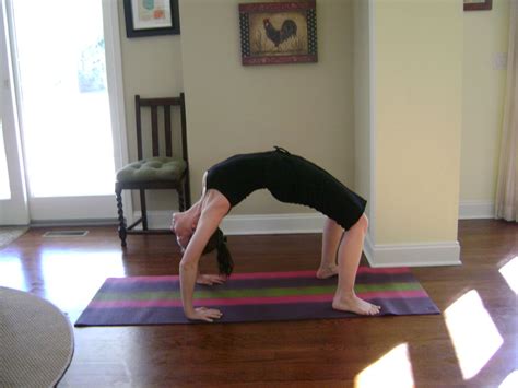 backbend today yoga chickie