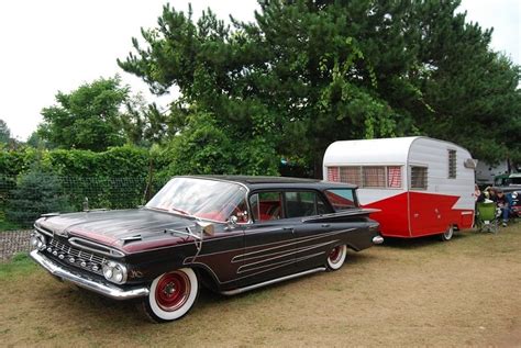 Vintage Travel Trailers Catching On With Hot Rodders