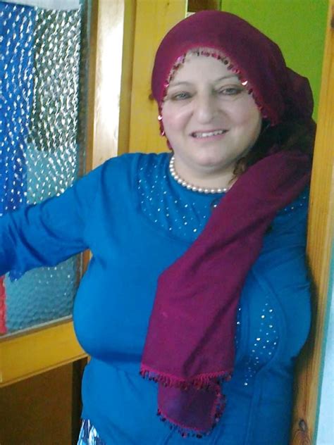 Turkish Muslim Mature Hijab Big Tits Granny Non Porn Porn Pictures