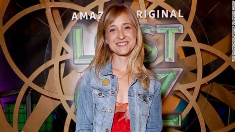smallville actress allison mack arrested on sex trafficking charges cnn