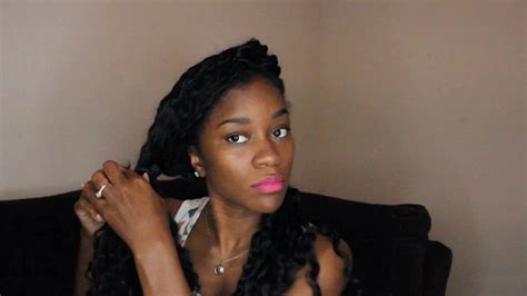 watch how to detangle long curly hair