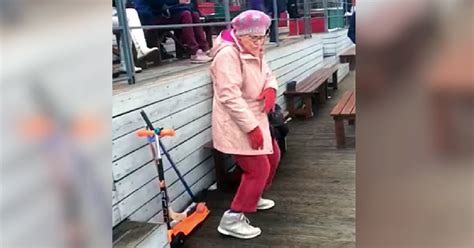 granny dancing to sweet dreams by the eurythmics goes viral