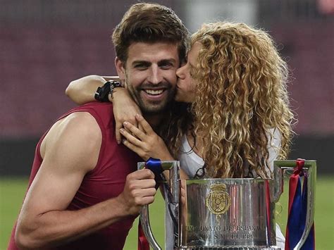Fc Barcelona Star Gerard Pique Shakira Trapped In Sex Tape Blackmail