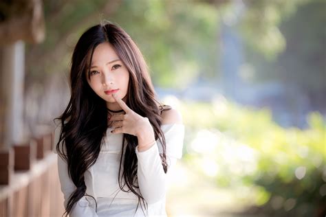 Download 6000x4002 Asian Woman Cute Model Bokeh Depth