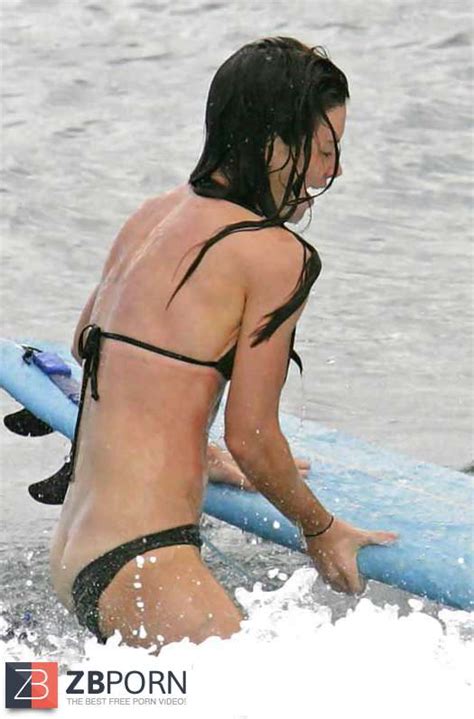 Evangeline Lilly Bathing Suit Zb Porn
