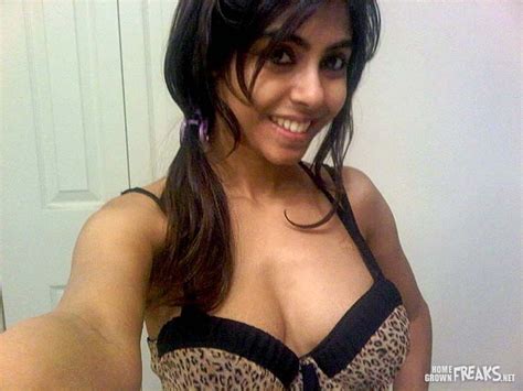 1 Sexy Indian 10 Shesfreaky