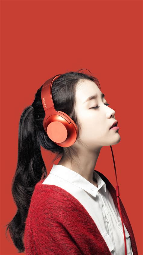 iumushimushi — iu sony wallpapers cropped for mobile by