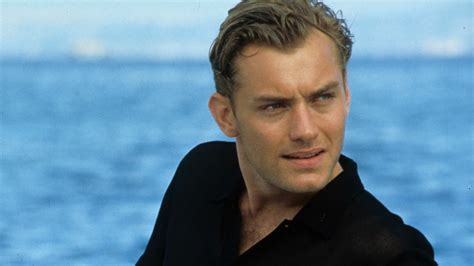 10 sun soaked photos of jude law in ‘the talented mr ripley vogue paris