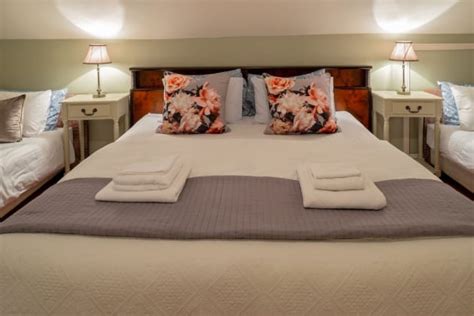 Cambridge Bed And Breakfast Bandb Cambridge From £113