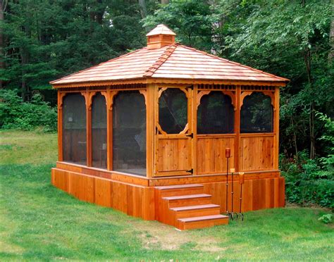 customers photo custom    cedar rectangular gazebo