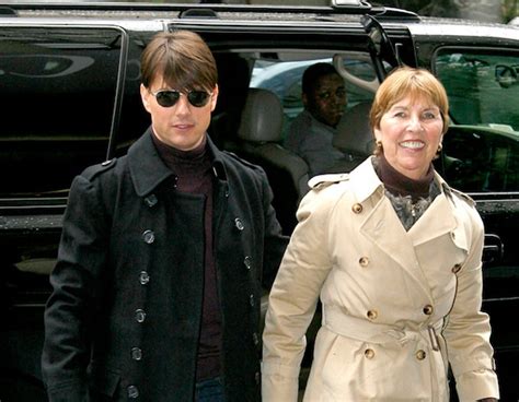 tom cruise mary lee pfeiffer  celebs   parents  news