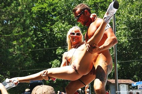 ponderosa sun club festival photos naked and nude in public pics