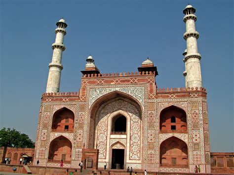 tomb  akbar  great mausoleum  agra thousand wonders