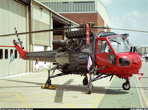 westland wasp  p   aircraft picture vintage aircraft military helicopter helicopter