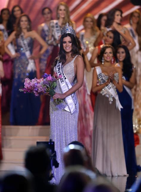 paulina vega from colombia crowned miss universe miss usa named runner