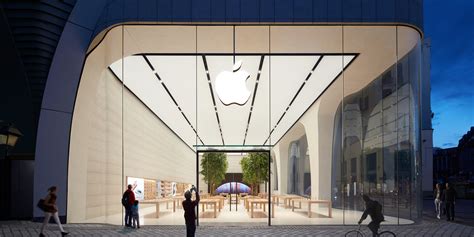video apple opens redesigned brussels apple store featuring indoor trees   touch