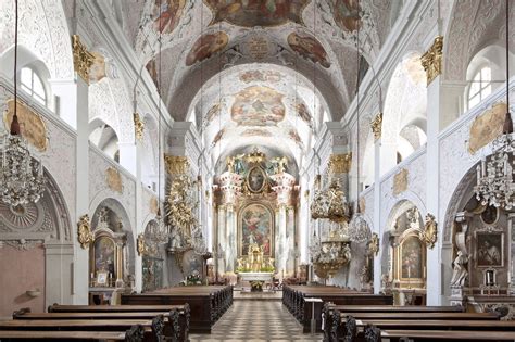 katholische kirche kaernten allerseelen requiem mit bischof marketz im klagenfurter dom klagenfurt