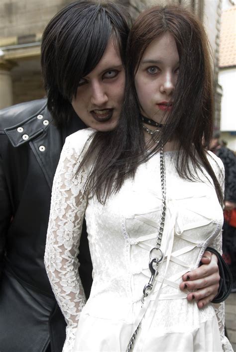 gothic fashion for all those men and women that take pleasure in