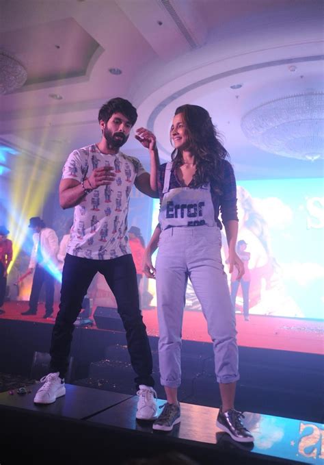 sexy alia bhatt looks super hot in ‘shandaar movie song launch event in mumbai hblike