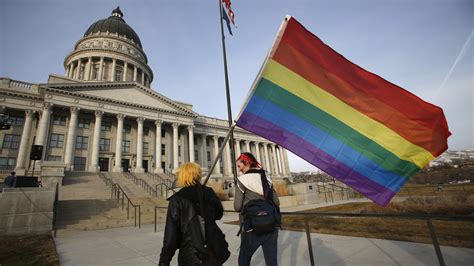 Supreme Court Won T Hear Gay Marriage Cases In New Term