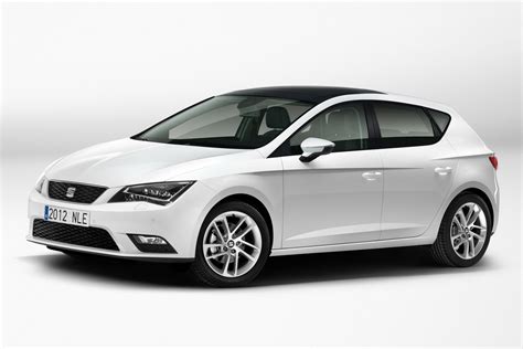 stunning  seat leon official pictures leaked autoevolution