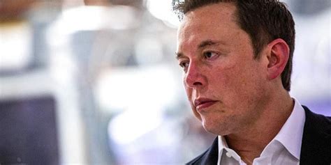 Elon Musk Refutes Reports About Links Sex Offender Jeffrey