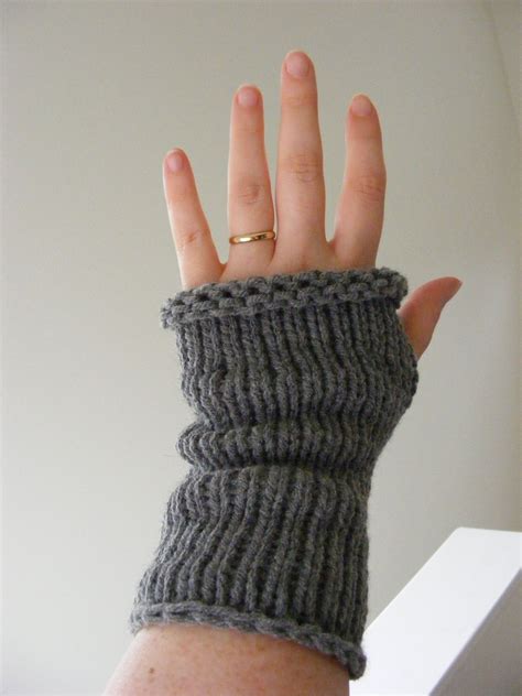 top  wrist warmer pattern  loom knitting loom knitting