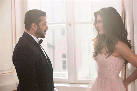Salman Khan Pacifying Crying Katrina Kaif With His Special