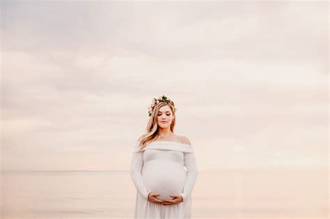 Niagara Boudoir Maternity Wedding Photographer Afterglow