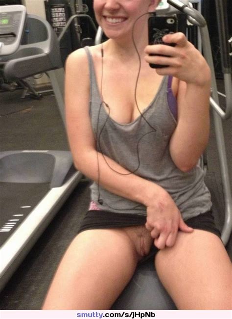 gym pelfie crosspost r confidentgirls selfie pussy pic
