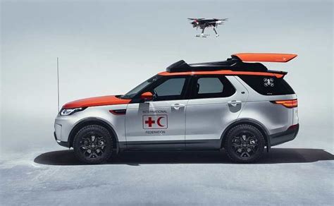 land rover discovery   drone wordlesstech  land