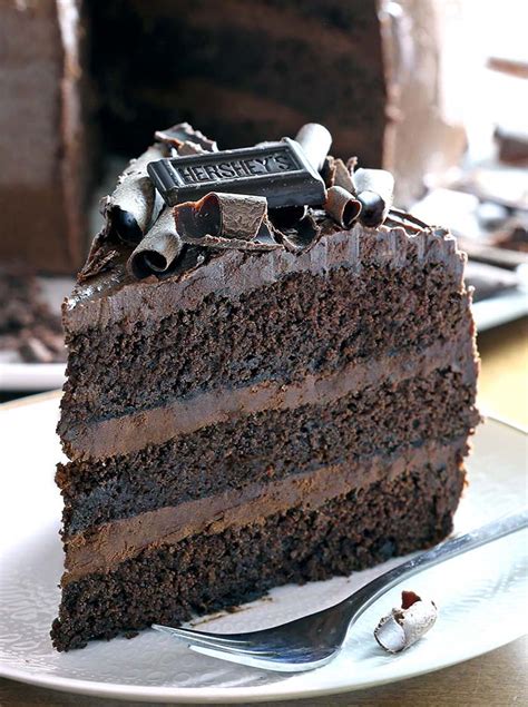 dark chocolate cake cakescottage