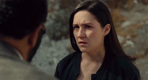 westworld s shannon woodward is back—and ready to figure out what the hell is going on bust