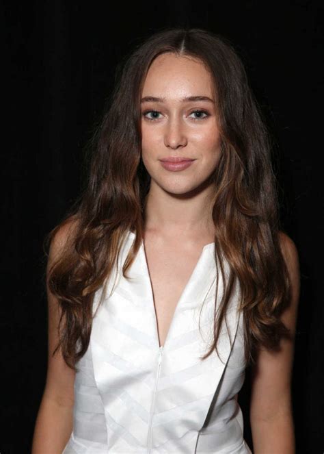 Alycia Debnam Carey At Fear The Walking Dead Amc Summer