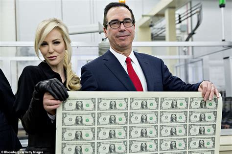 Steve Mnuchin S Wife Louise Linton Plays A Wealthy Sex Obsessed Serial