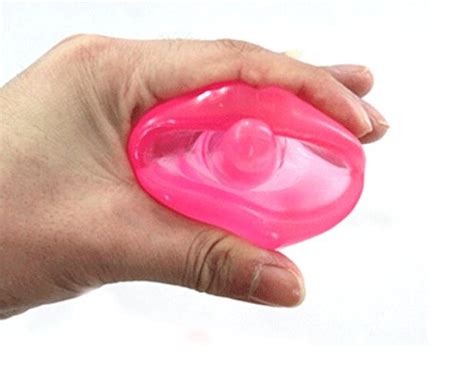 Utimi Long Tongue Sucker For Female Oral Sex Massager Sex Toy Pink