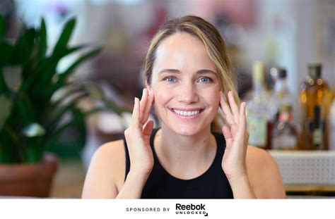 The Exact Steps To Giving Yourself A Glow Boosting Facial Massage