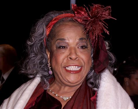 rb singer della reese dead    mother    touched