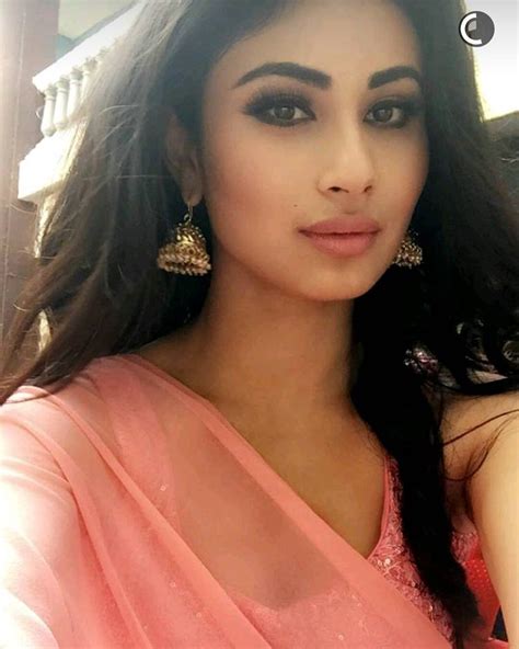 99 best mouni roy images on pinterest bollywood actress indian beauty and bollywood