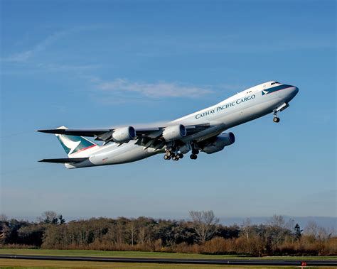boeing delivers     performance improved engines airlinereporter