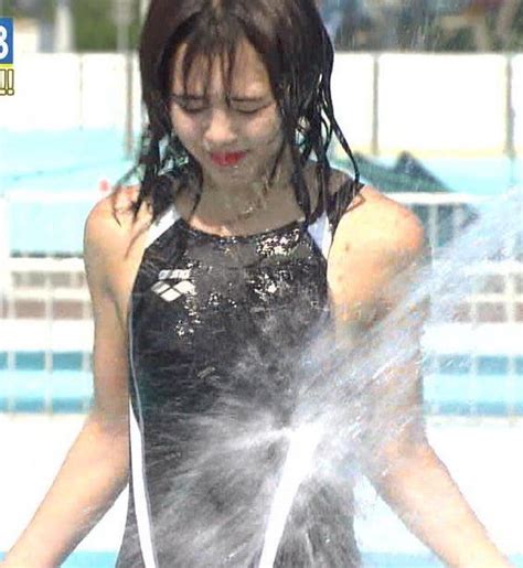 藤田ニコルの競泳水着から透ける乳首 220530 芸能の極みチャンネル