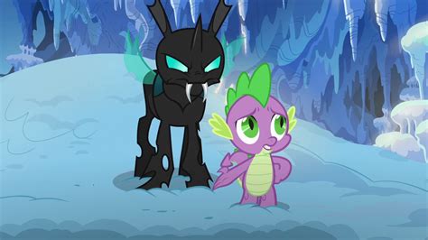 Image Thorax Appears Behind Spike S6e16 Png My Little
