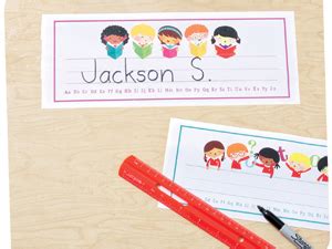 printable nameplates  kids scholastic