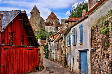 secrets   south  france bootsnall travel articles