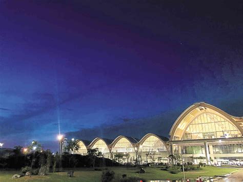 cebu airport terminal leaves good impression  passengers