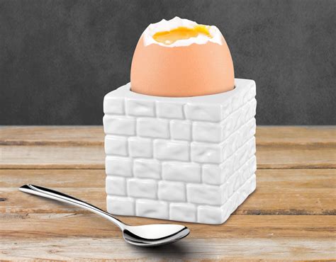wall shaped humpty dumpty egg cup