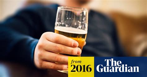 weekly alcohol limit cut to 14 units in uk for men society the guardian