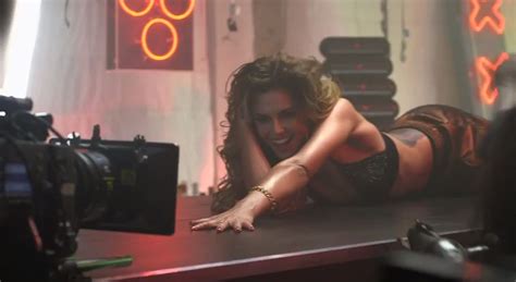cheryl cole behind the scenes of the crazy stupid love